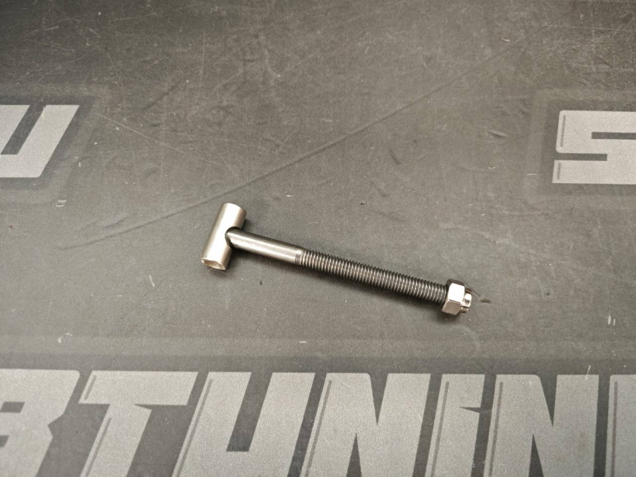 Болт (шпилька) для хомута V-Band