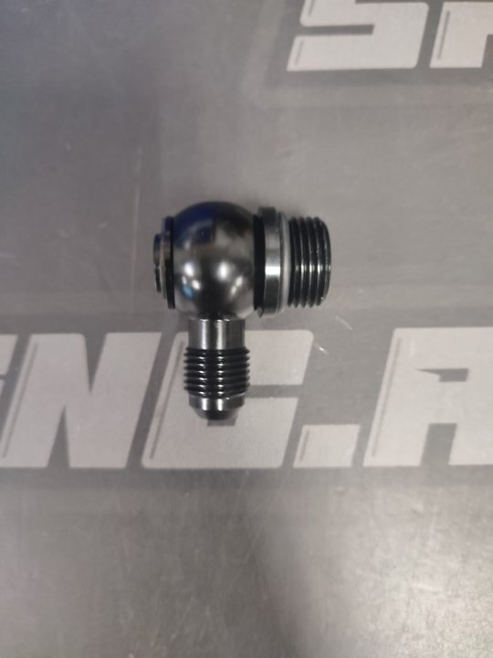 Адаптер ORB8 - AN8 90 градусов (папа-папа) для реек Radium