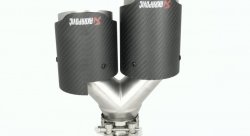 Насадка на глушитель, двойная, AKRAPOVIC EVO карбон, D посадочный 51мм / наруж 90мм, ПРАВ.