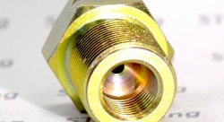 Фитинг мама M10*1 под прямой конус, наруж. резьба D-03 сталь, под опрессовку S749-03-31Z, Goodridge