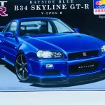 Сборная модель Aoshima 00859 Nissan R34 Skyline GT-R V-Spec II (Bayside Blue)