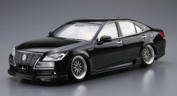 Сборная модель Toyota CROWN ROYALSALOON G '12 VLENE AWS210 Aoshima
