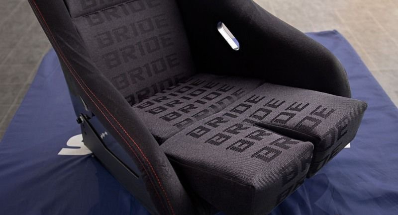 Кресло/ковш + салазки НЕРЕГУЛИРУЕМОЕ черное, Bride Lowmax RS Style