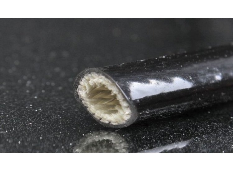 Термоизоляция шлангов и проводов с силиконовым покрытием 25 мм черная