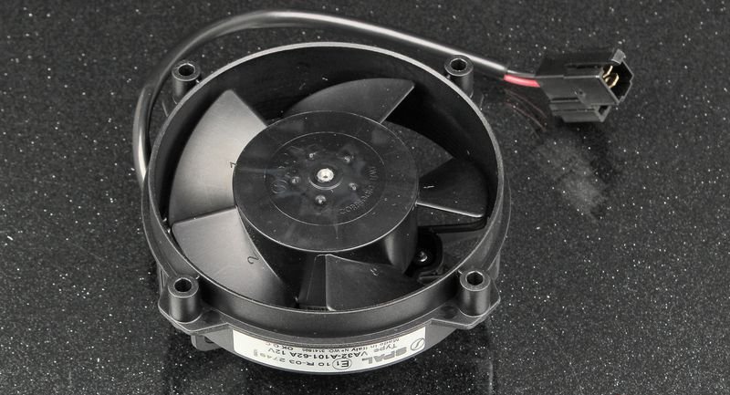 Вентилятор охлаждения SPAL универсальный 4" (96 мм) 12V