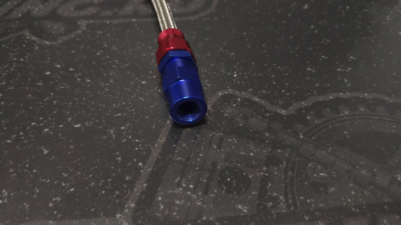Шланг-удлинитель для установки датчика давления масла, фитинги алюминий