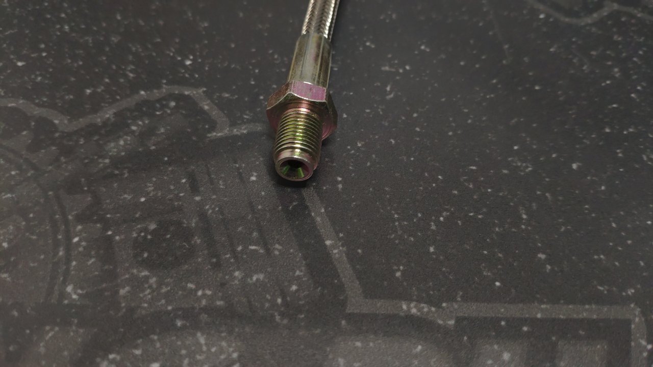 Шланг-удлинитель для установки датчика давления масла, фитинги сталь