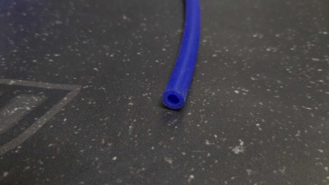 Шланг вакуумный силиконовый 3мм