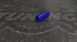 Заглушка силиконовая синяя/черная 4mm