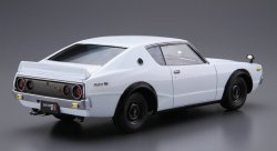 Сборная модель Aoshima Nissan KPGC110 Skyline HT2000GT-R `73