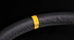 Руль NRG 350мм, большой вылет, кожа, черная нить