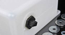 AEM Бак для водо-метанольной смеси 1,15 галлон = 5,2 литра с противоотливом V2 и датчиком уровня воды / метанола 30-3325