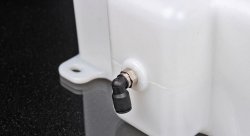 AEM Бак для водо-метанольной смеси 1,15 галлон = 5,2 литра с противоотливом V2 и датчиком уровня воды / метанола 30-3325