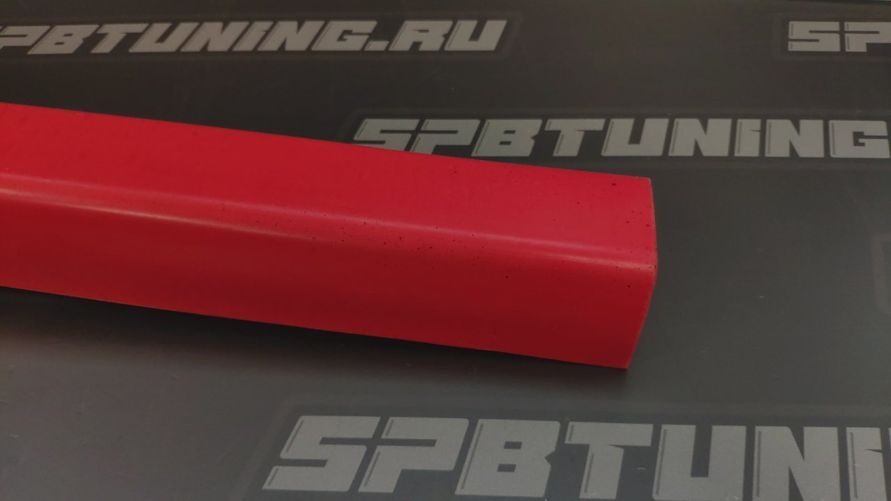 QSP накладка на каркас (FIA)((дл. 920 мм.) красная