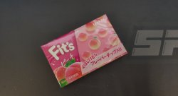 Резинка жевательная FIT`S Peach персик, Lotte, 24.6 г.