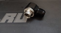 Фитинг AN10 вентиляции картера в клапанную крышку 1JZ/2JZ Intake (кроме 2JZ-GE VVT-i) 20-0408 RADIUM ENGINEERING