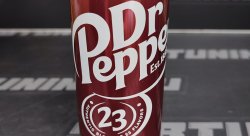 Напиток газированный Dr.Pepper 335 мл. Польша