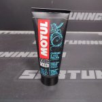 Полироль для хромированных поверхностей MOTUL Chrome & Alu Polish