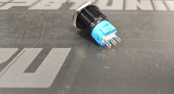 Кнопка с фиксацией 12В 3А с разъемом (кнопка без подсветки)