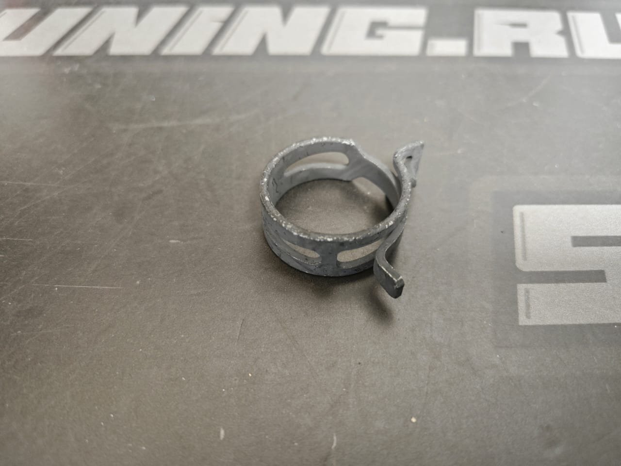 Хомут - пружина 14мм черный Norma