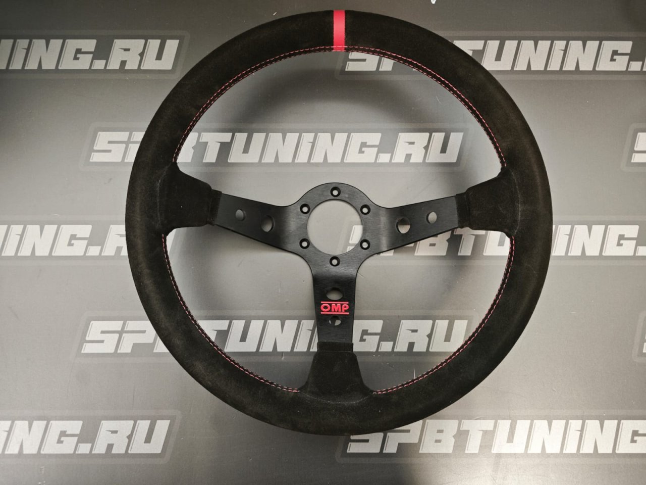 Руль спортивный OMP CORSICA замша, красный, диам.350мм