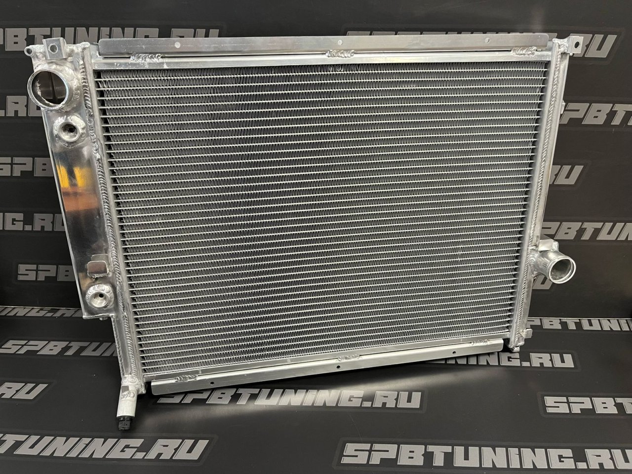 Радиатор алюминиевый BMW E36 3 серия 91-00 42мм PRO 3 слоя AT AJS