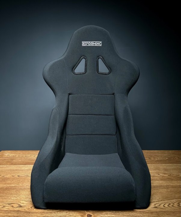 Спортивное сиденье Reforming Athletic