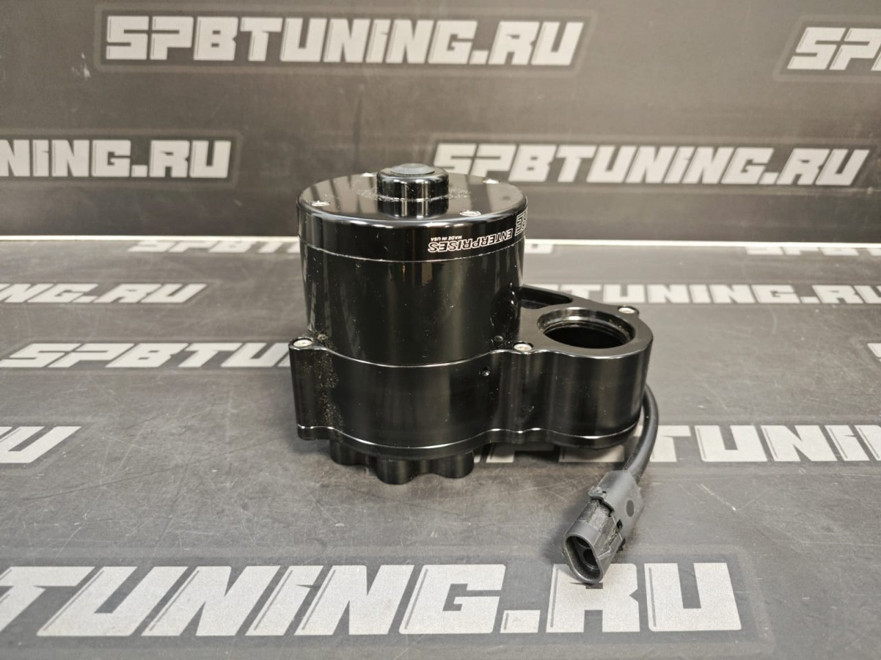 Электро-помпа системы охлаждения 208 л/мин универсальная, 12V Mezier