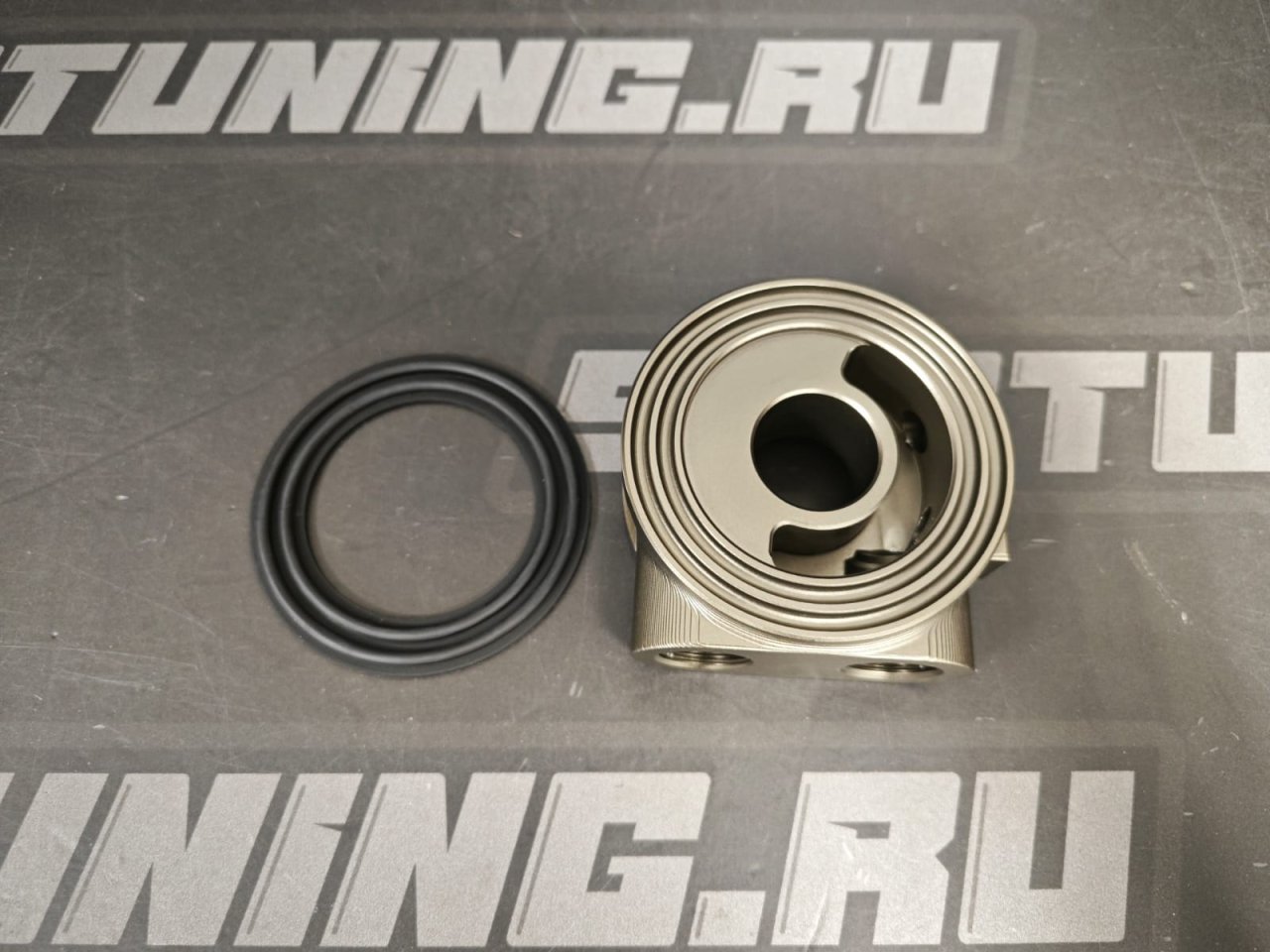 Проставка SK Custom под масляный радиатор с банжо болтами