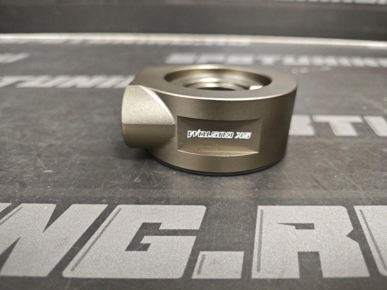 Проставка SK Custom под масляный радиатор с банжо болтами