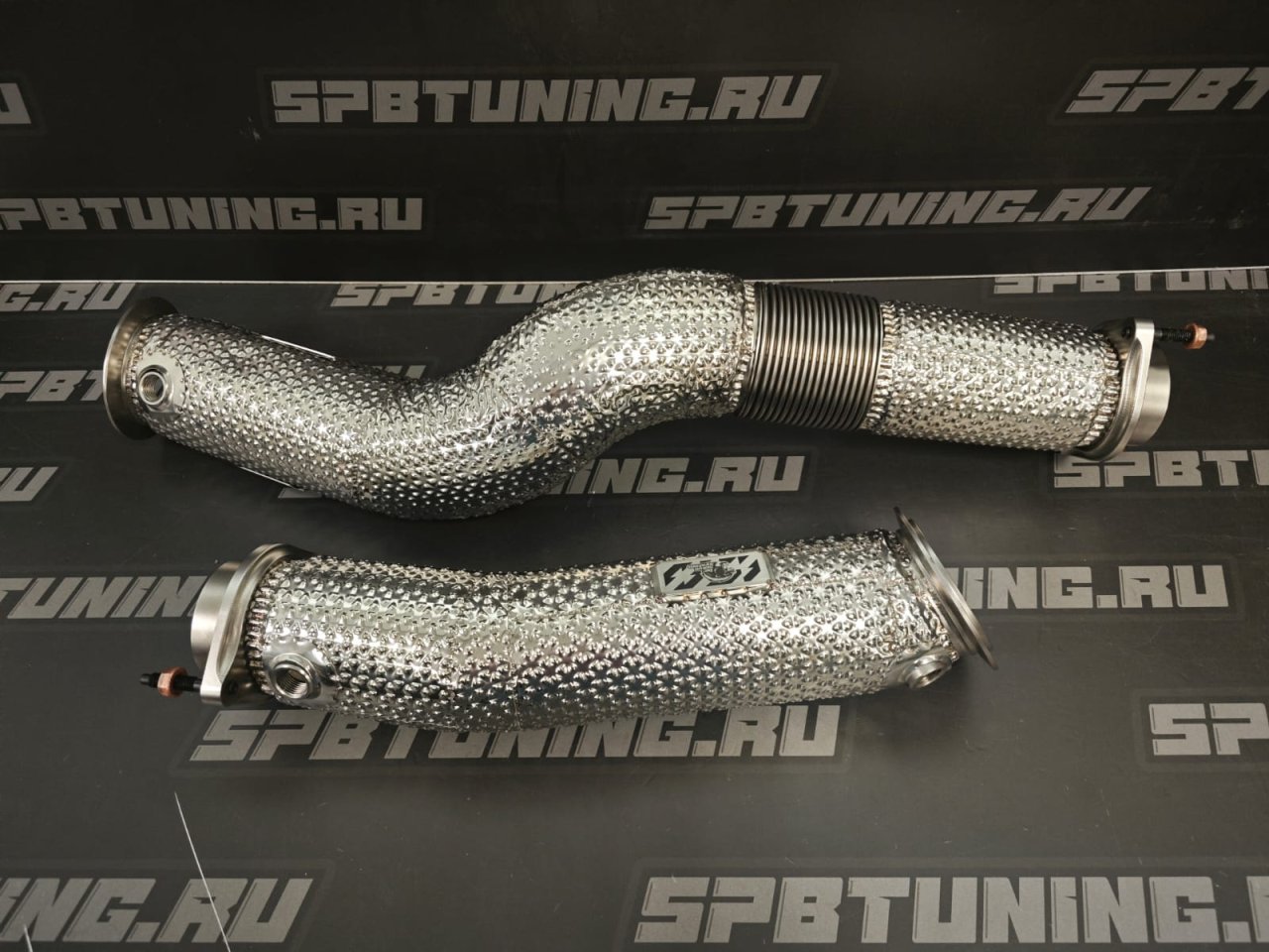 Даунпайп BMW M3/4(G80-83) M2(G87) + HeatShield - Be Solve System