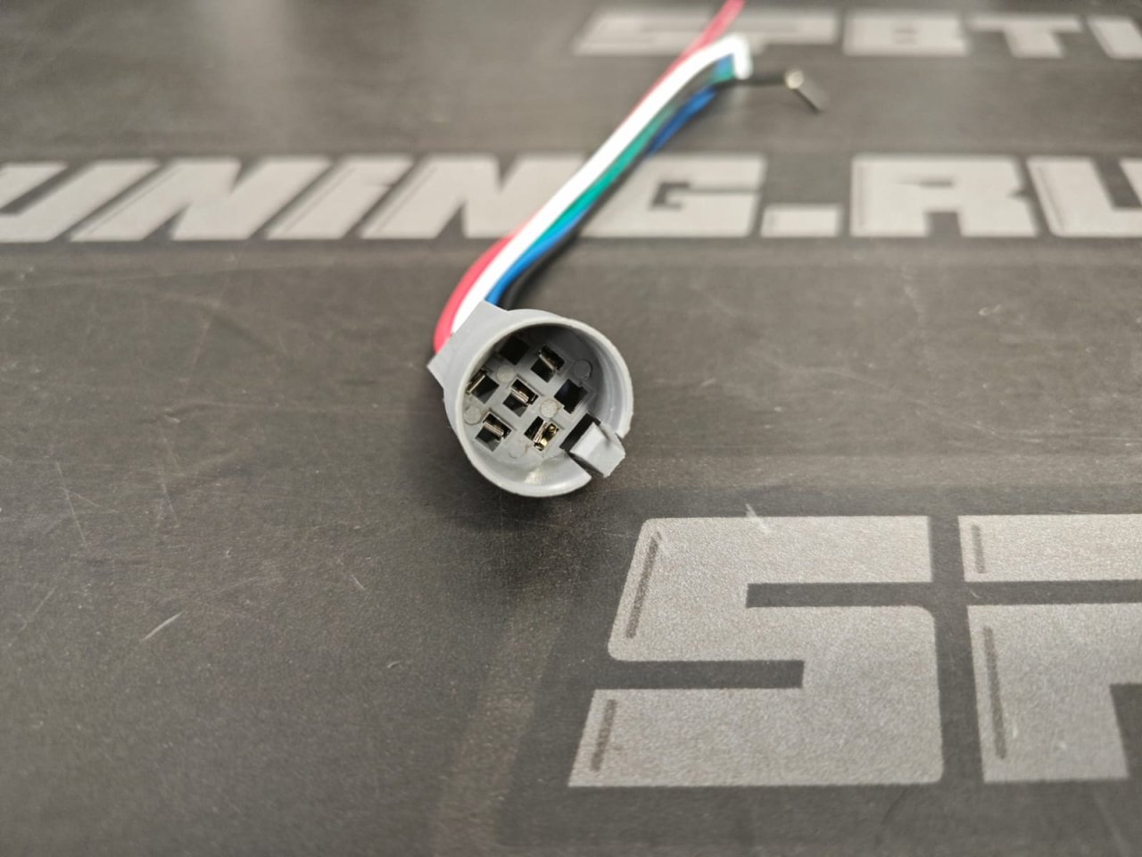 Разъем кнопки пятиконтактный