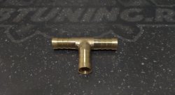 Тройник латунный 4-4-4