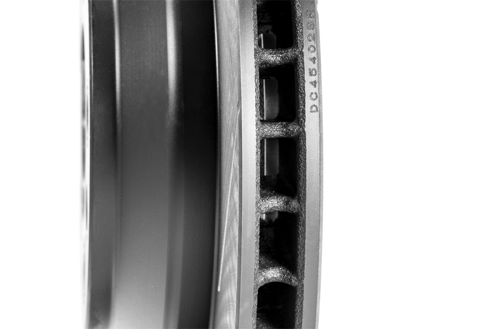 Тормозной диск VAG Q7; CAYENNE; TOUAREG; DC Brakes 330x28mm, Задний, DC45402S