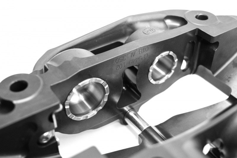 Суппорт AP Racing CP9450-2S4L Pro5000R Radi-CAL 4 поршня