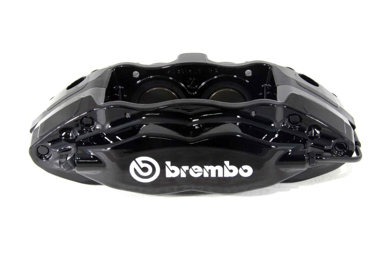 Комплект суппортов 2 шт. Brembo 4 поршня+адаптеры+армир. торм. шланги (2 шт) Черные VAG-B4B-GN3BK