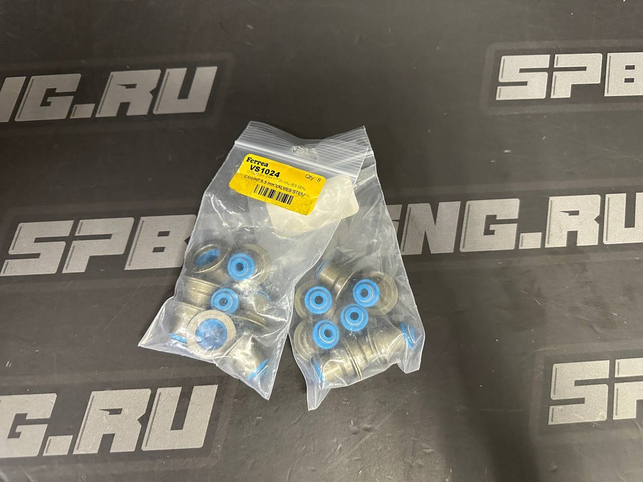 Маслосъемные колпачки Ferrea Viton 5.5мм (впуск+выпуск) Genesis 2.0T Theta G4KF Mitsubishi EVO X 10 4B11T