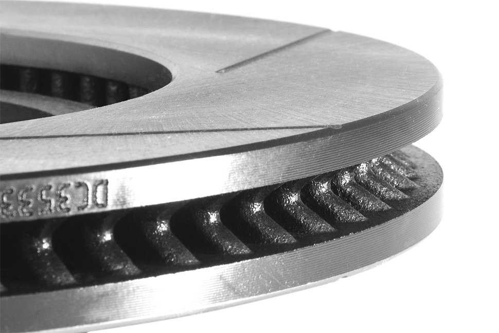 Комплект Передний Тормозные диски +колодки DC Brakes Toyota Camry V70,2018-; RAV4 2019->