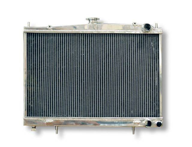 Радиатор алюминиевый Nissan Skyline R33 52мм PRO 3 слоя MT AJS