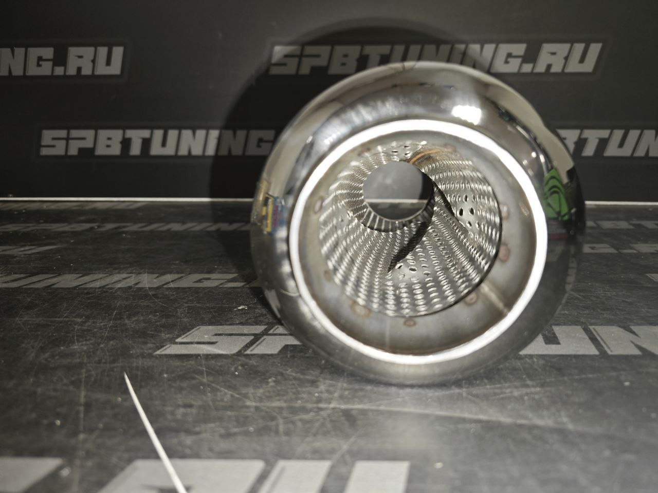 Резонатор прямоточный 300х101х763мм