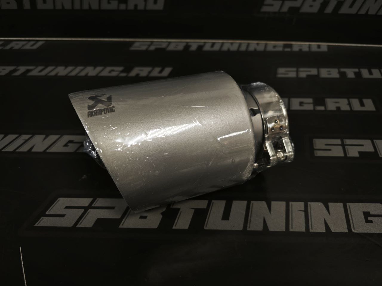 Насадка на глушитель Performance D посадочный 63мм / внешний 101мм Правая