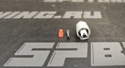 Фишка компрессора кондиционера Toyota 9098011271